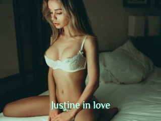 Justine_in_love
