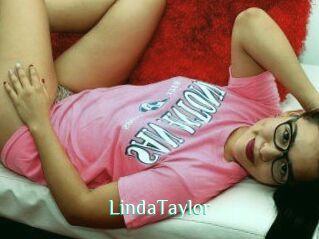 Linda_Taylor