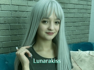 Lunarakiss