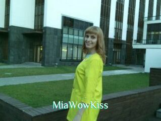 MiaWowKiss