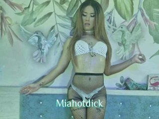 miahotdick Wild Girls TGP