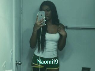 Naomi19